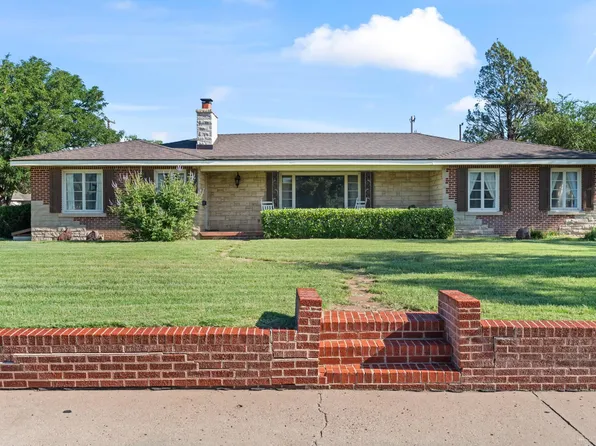 1601 8th Ave, Canyon, TX 79015