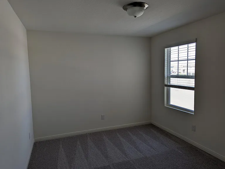 5703 Kellog Ct — Photo 11