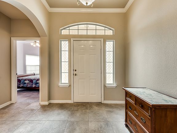 2nd image of 3801 Monte Carlo Ln