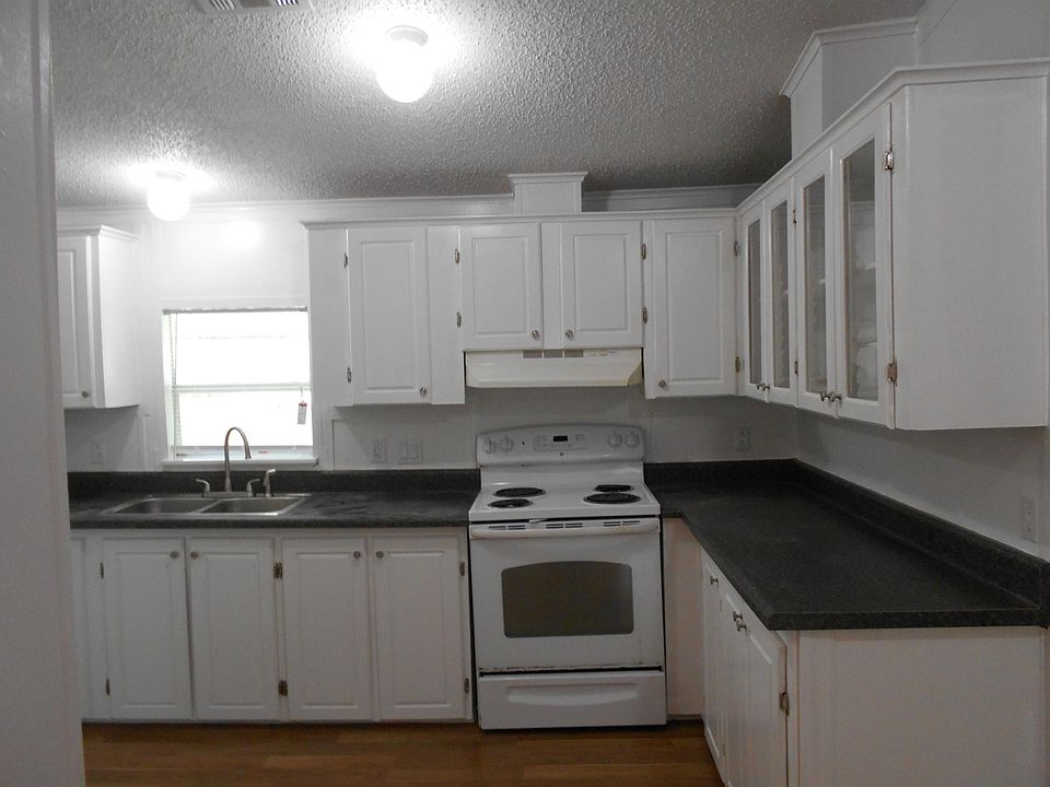 1st image of 7037 Chantel Dr