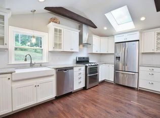 160 Grove St, Marshfield, MA 02050