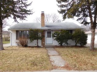 965 Charlton St, West Saint Paul, MN 55118