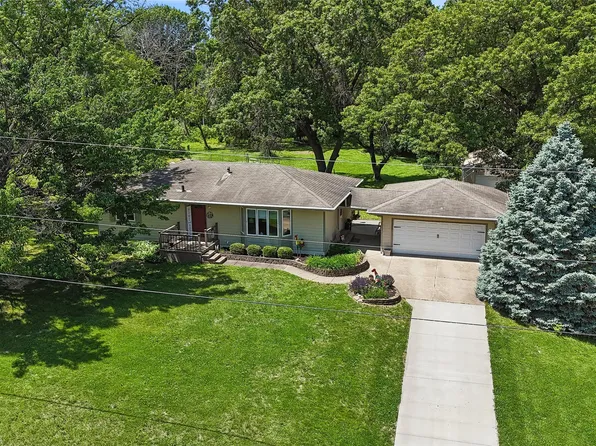 2800 SE 64th St, Pleasant Hill, IA 50327