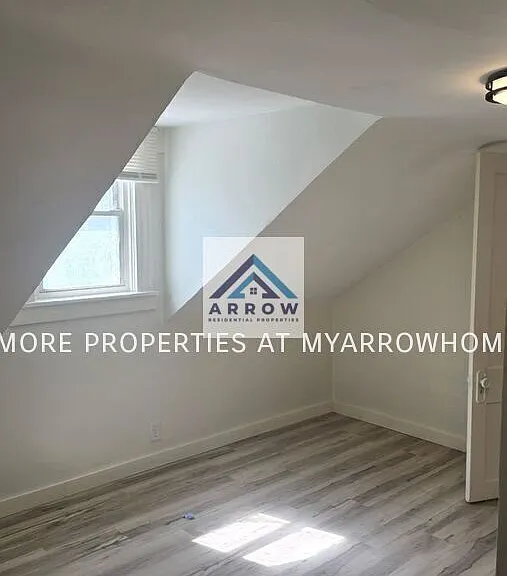 1240 Rosemont Ave — Photo 10