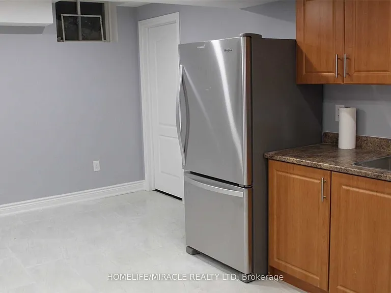 11 Emmett Cir #BASEMENT — Photo 3