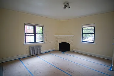 Rented by Bouklis Group