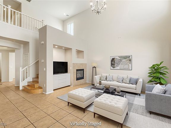 5th image of 2620 Campobello Ave