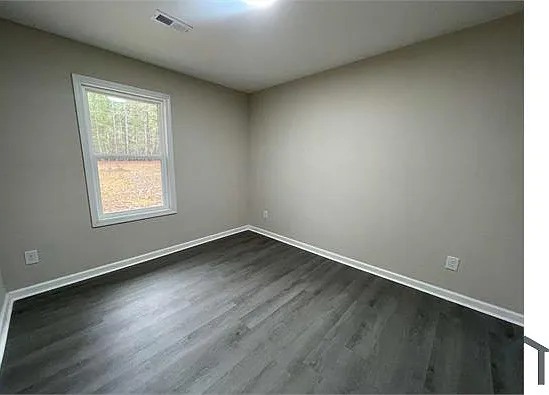 1617 N Main St — Photo 22