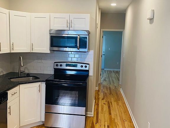 5th image of 1420 Cambridge St #1435-1