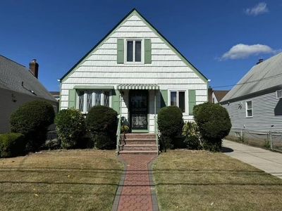 258-11 86 Avenue, Floral Park, NY, 11001