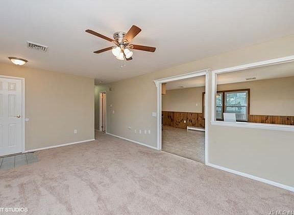 5th image of 413 Bay Way