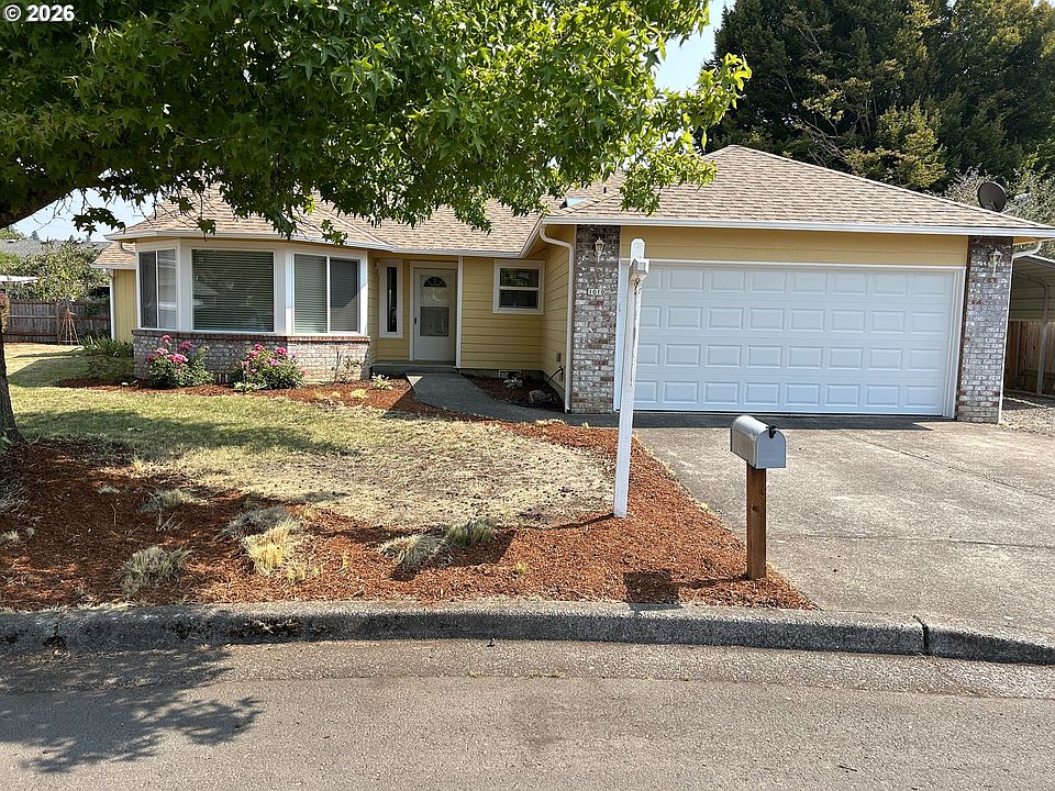 1st image of 1010 NW Cazadero Ct
