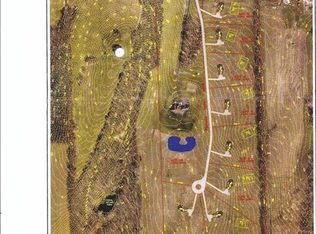 2745 Penfield Rd, Fairport, NY 14450