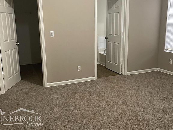 3rd image of 7295 Drake Ave