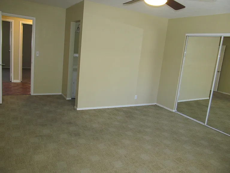 1816 Hermitage Dr — Photo 11