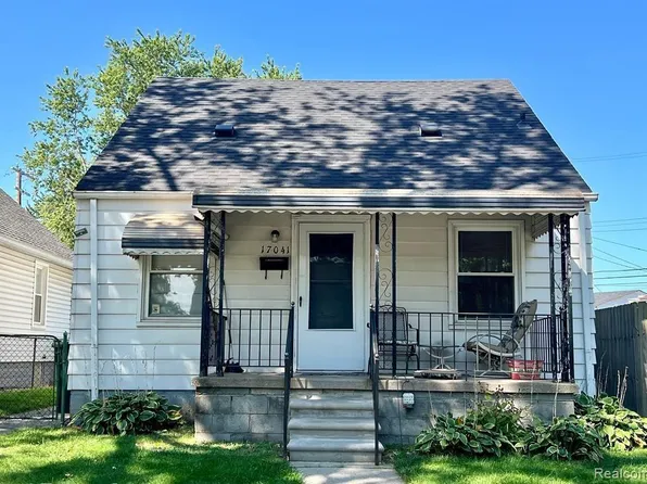 17041 Henry St, Melvindale, MI 48122