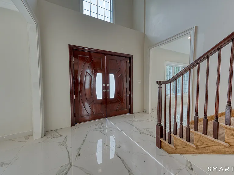 171 Oregon Rd — Photo 6