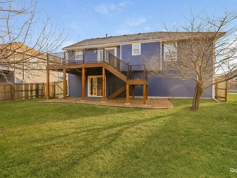 16402 Speaker Ave — Photo 14