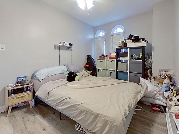 5th image of 601 W Deming Pl APT 105