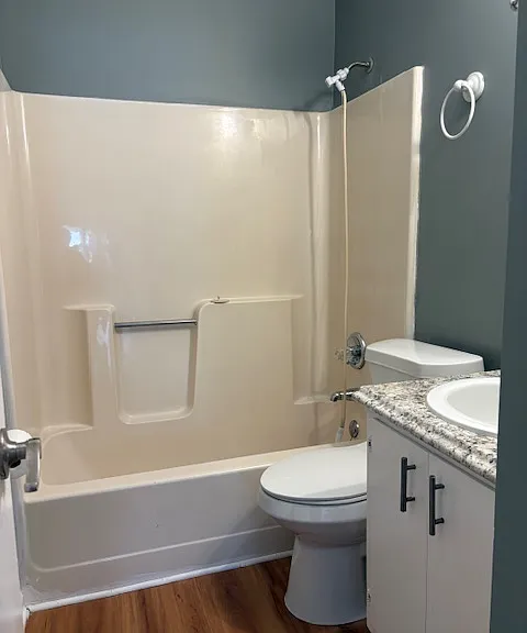 1015 Water Fall Pl — Photo 7
