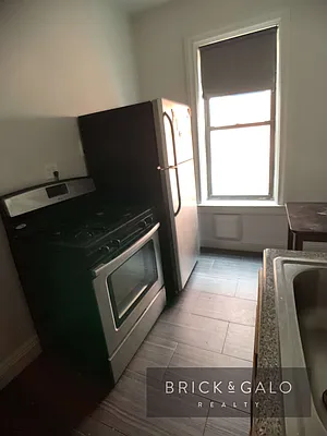 Rented by BRICK & GALO REALTY CORP | media 6