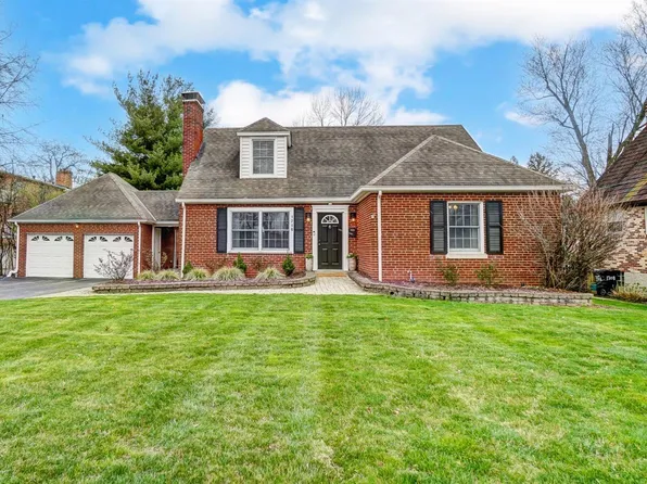 1716 Beacon St, Cincinnati, OH 45230