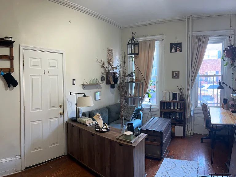 528 S 24th St #1F — Photo 5