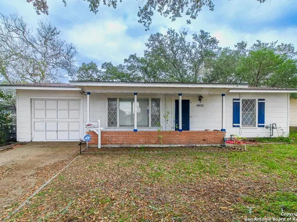 1602 N Fowler Street, Beeville, TX 78102
