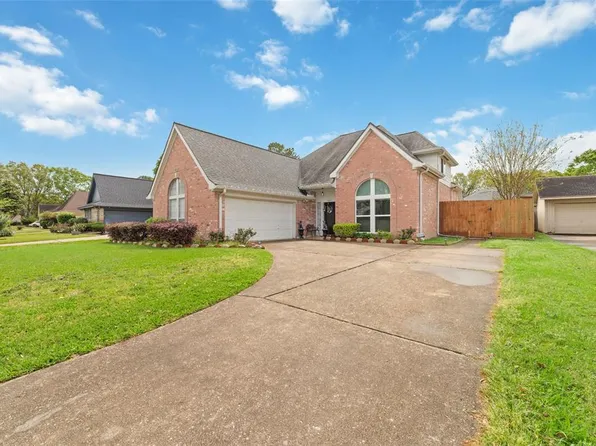 15607 Ensenada Drive, Houston, TX 77083