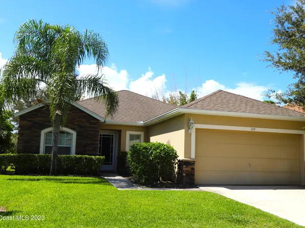 145 Briarcliff Cir, Sebastian, FL 32958