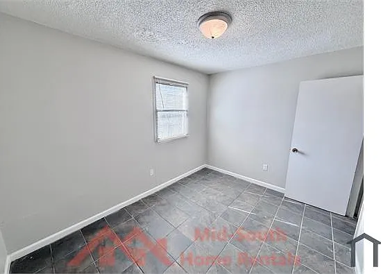 3205 Madewell St — Photo 4