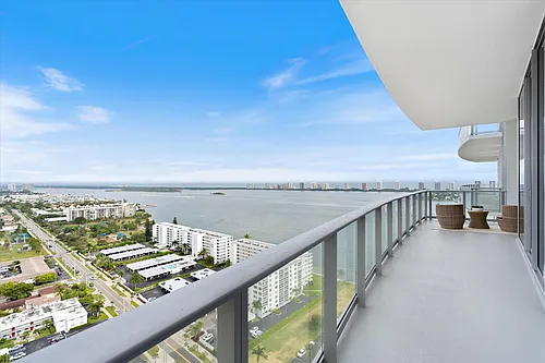 220 Lake Shore Dr #2305 Photo 1