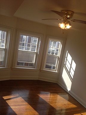 5th image of 1560 E Broad St APT 206