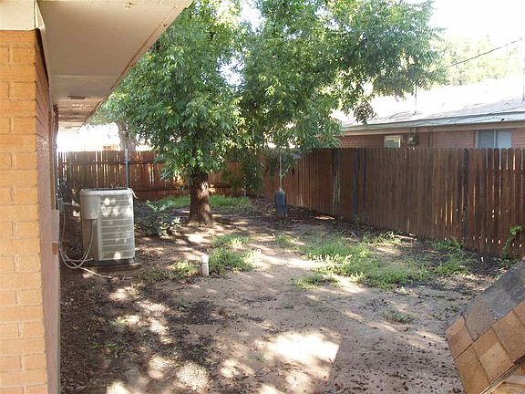 3rd image of 508 Fulkerson Dr
