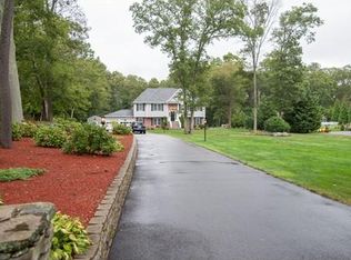 215 Marvel St, Swansea, MA 02777