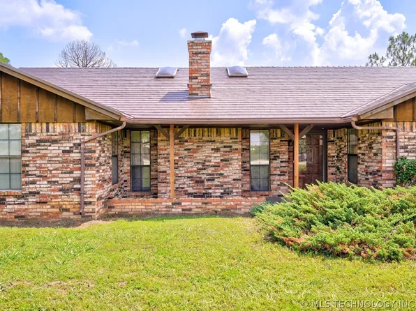 431 Smoking Oaks Dr, Ardmore, OK 73401