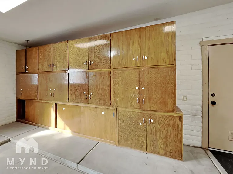 1750 W Camino Urbano — Photo 21