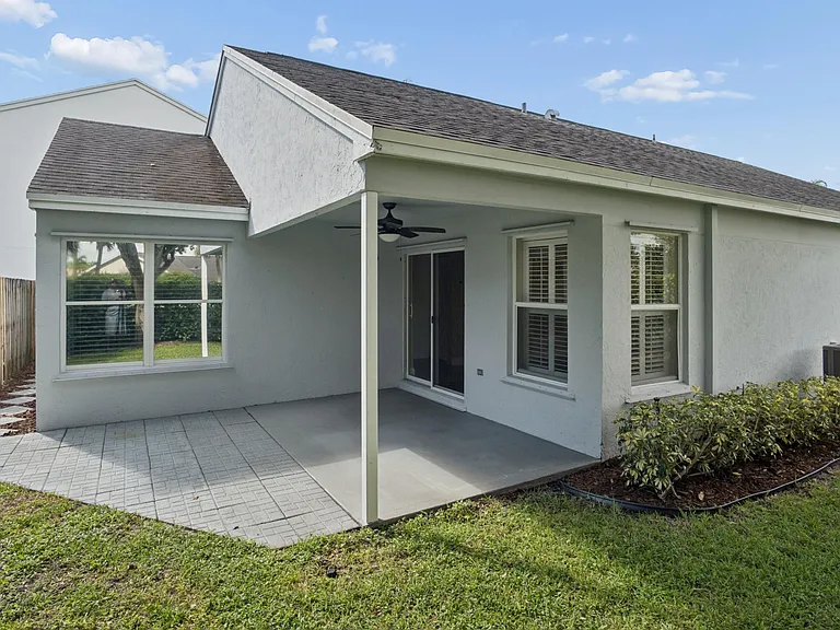 67 King Fisher Way — Photo 10