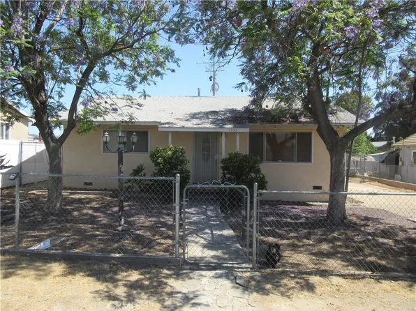 1772 Capri Ave, Mentone, CA 92359