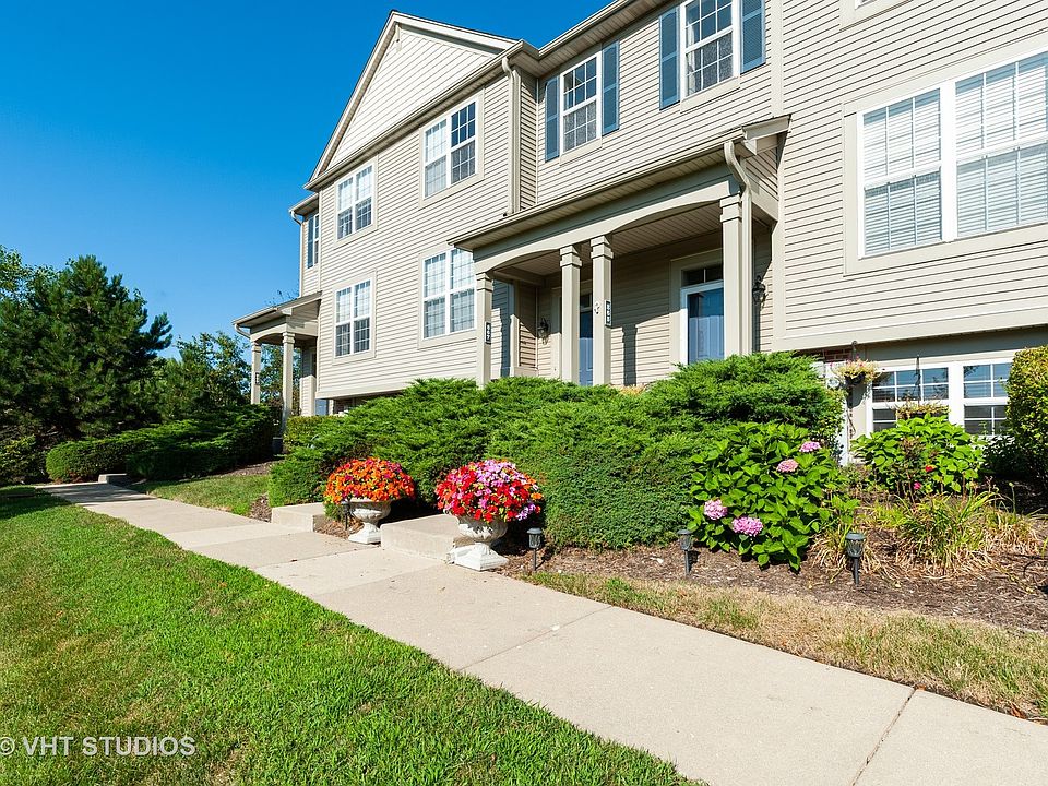 1st image of 867 Cherry Creek Dr