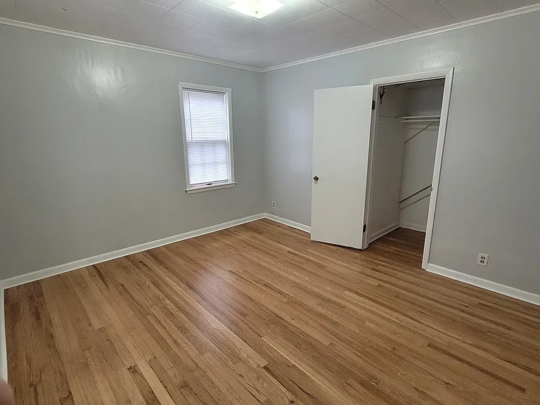 304 N 12th St #2 — Photo 15