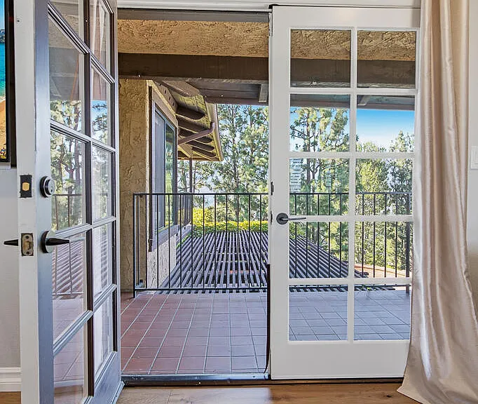 290 Saint Katherine La Canada — Photo 26