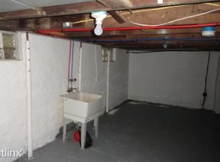 228 W Columbia Ave, Pontiac, MI