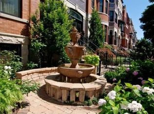 1829 S Prairie Pkwy, Chicago, IL 60616