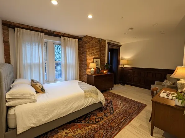 253 Jefferson Avenue image 1 of 4