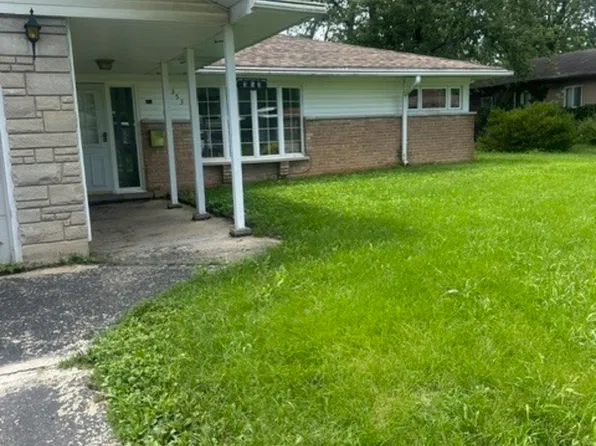 353 Westgate Dr, Park Forest, IL 60466