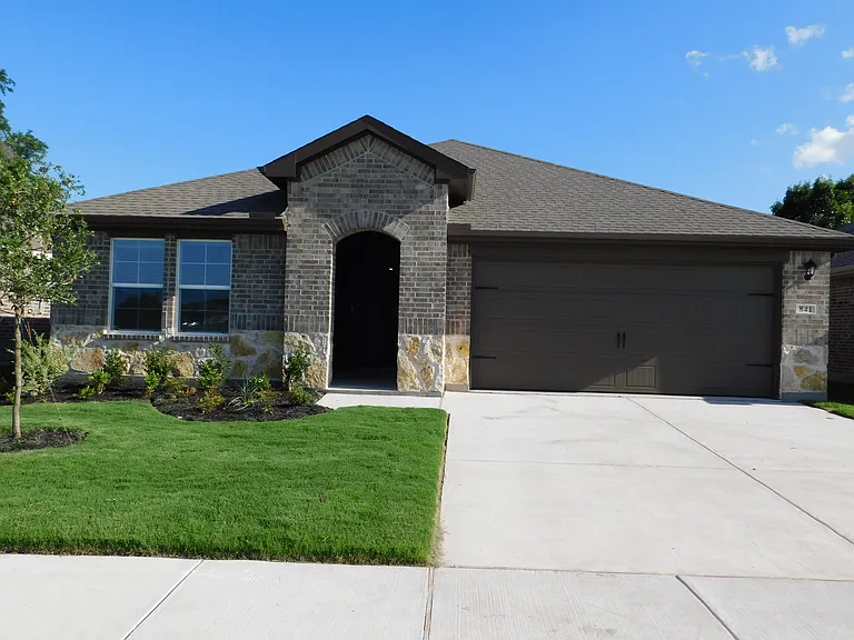 841 Wild Rose Way — Photo 1
