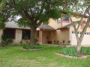 6611 Luckenbach Ln, Austin, TX 78729