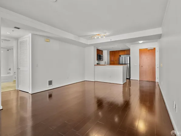 400 Beale St APT 1310, San Francisco, CA 94105