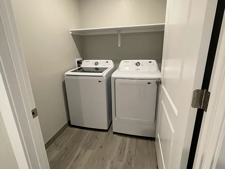 6150 W Karen St #2-4 — Photo 49